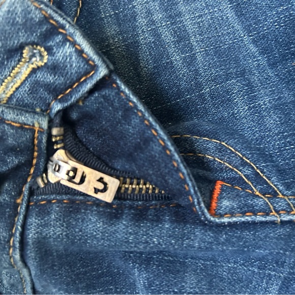 True Religion Woman Jeans - Picture 3 of 10